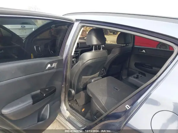 KNDPR3A65K7517975 2019 KIA SPORTAGE - Image 8