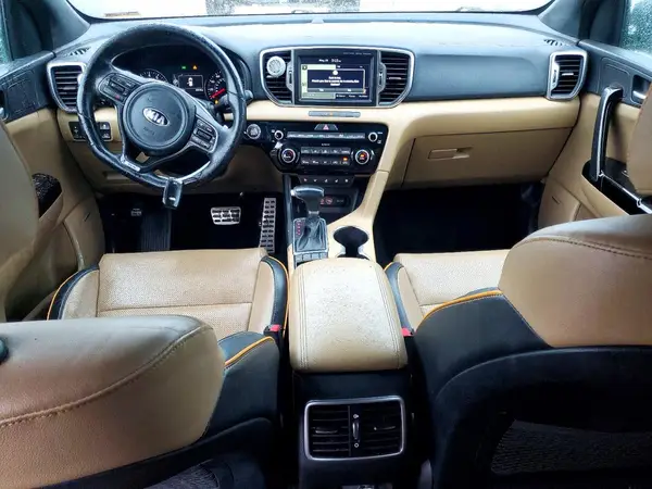 KNDPR3A66H7075958 2017 KIA SPORTAGE - Image 8
