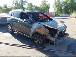 KNDPR3A66H7218889 2017 KIA SPORTAGE