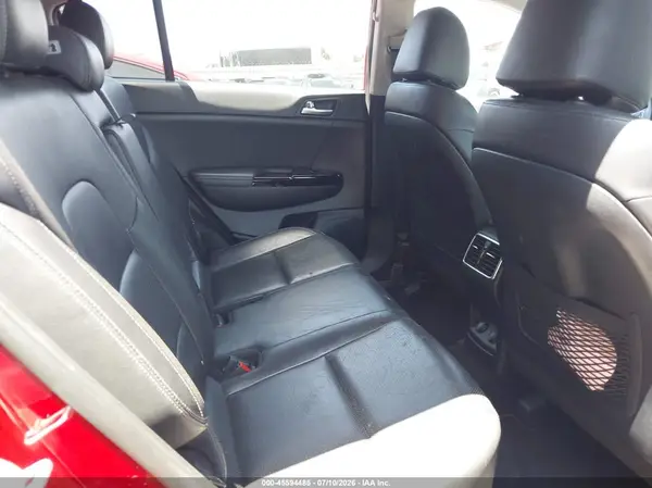 KNDPR3A67H7081610 2017 KIA SPORTAGE - Image 8