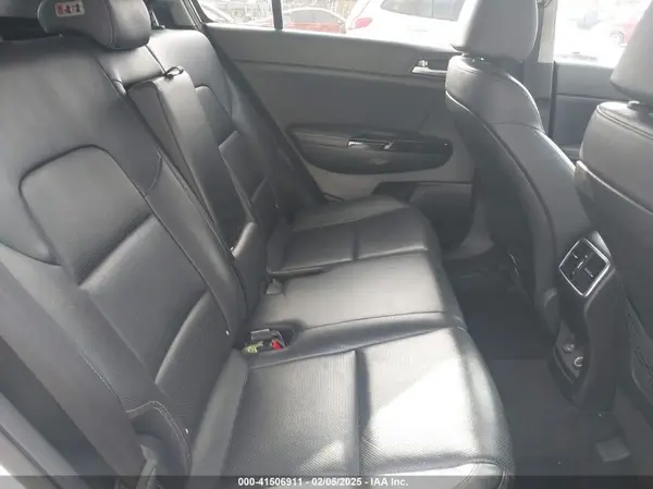 KNDPR3A67J7404446 2018 KIA SPORTAGE - Image 8