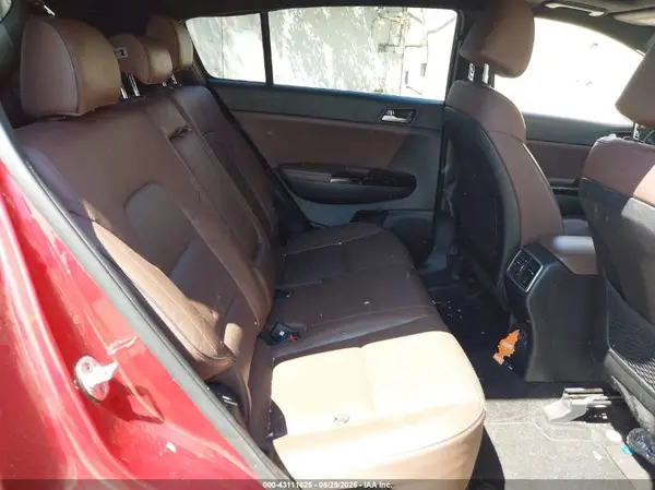 KNDPR3A68H7284084 2017 KIA SPORTAGE - Image 8