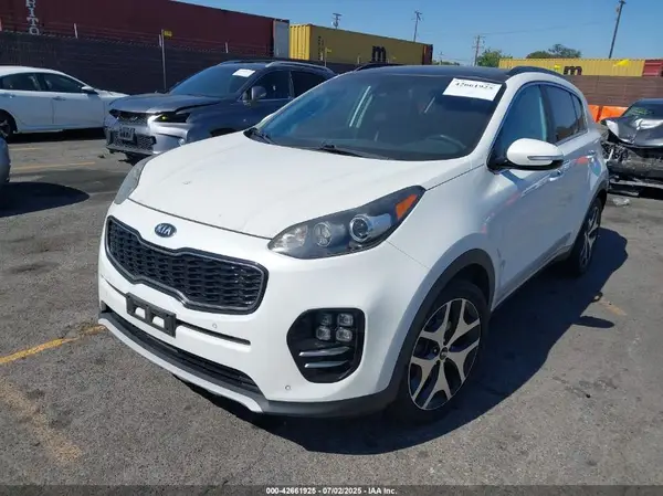 KNDPR3A68J7417058 2018 KIA SPORTAGE - Image 2