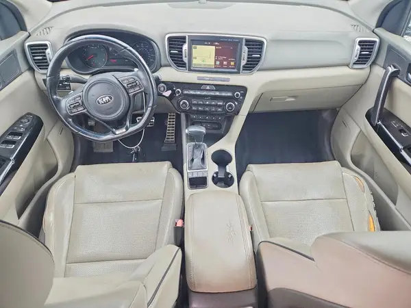 KNDPR3A69H7074965 2017 KIA SPORTAGE - Image 8