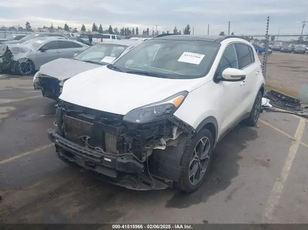 KNDPR3A6XL7811938 2020 KIA SPORTAGE - Image 2