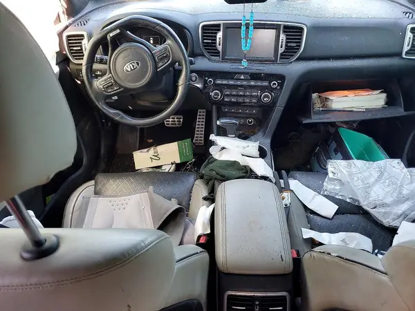 KNDPRCA60H7094750 2017 KIA SPORTAGE - Image 8