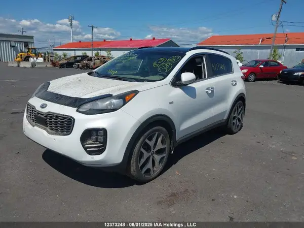 KNDPRCA60J7345742 2018 KIA SPORTAGE - Image 2