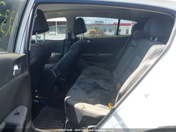 KNDPRCA60J7345742 2018 KIA SPORTAGE - Image 8