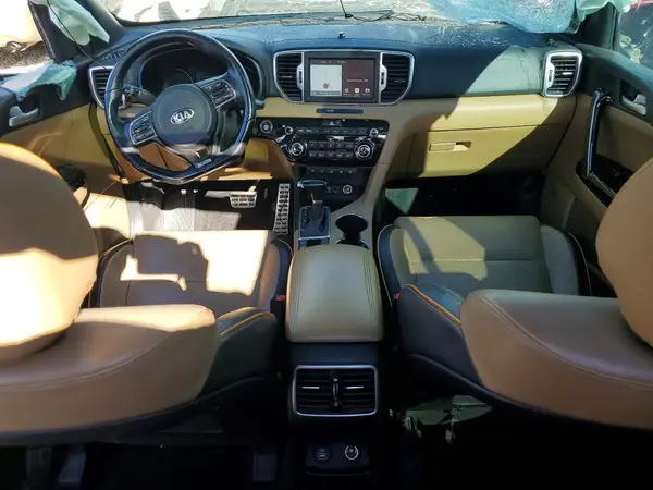 KNDPRCA60J7366607 2018 KIA SPORTAGE - Image 8