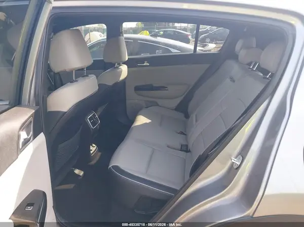 KNDPRCA60L7655201 2020 KIA SPORTAGE - Image 8