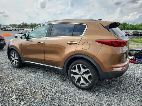 KNDPRCA61H7181671 2017 KIA SPORTAGE - Image 2