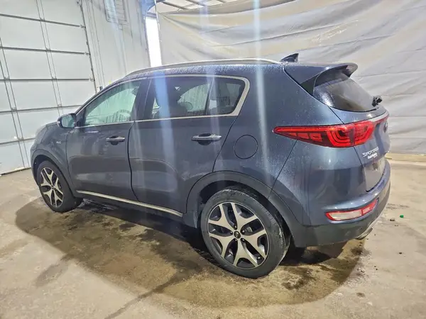 KNDPRCA61H7181895 2017 KIA SPORTAGE - Image 2