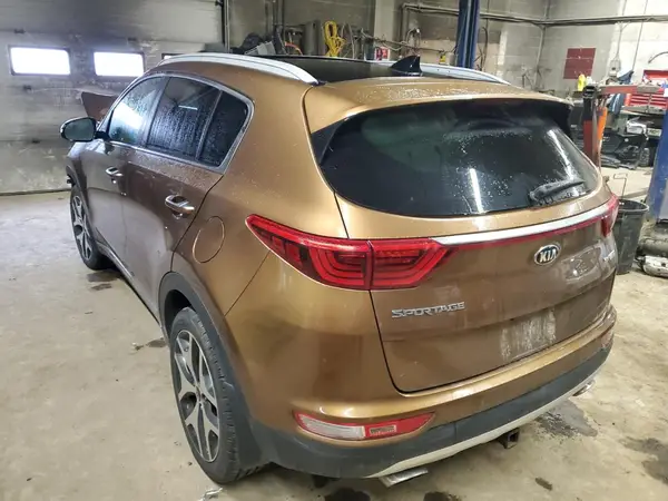 KNDPRCA61H7279812 2017 KIA SPORTAGE - Image 2