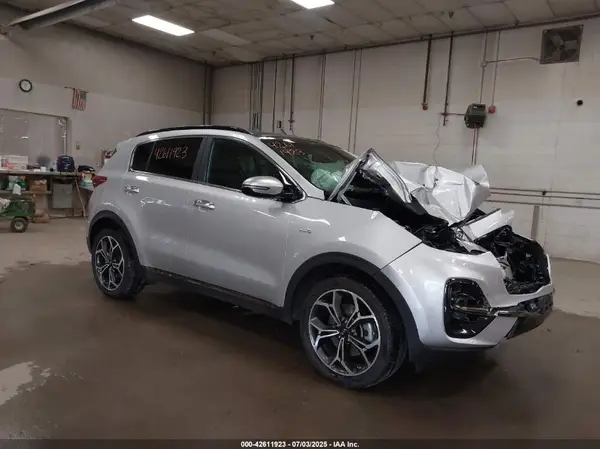 KNDPRCA61N7976084 2022 KIA SPORTAGE - Image 1