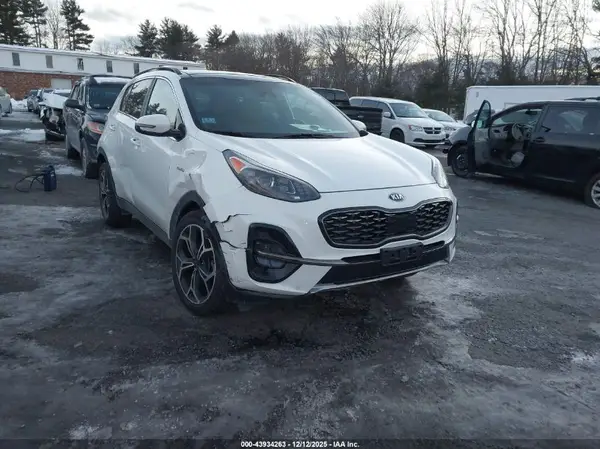 KNDPRCA61N7981950 2022 KIA SPORTAGE - Image 1