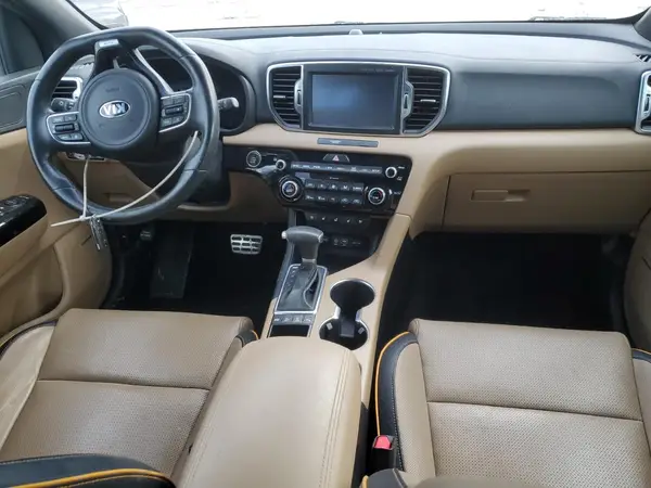 KNDPRCA62H7061961 2017 KIA SPORTAGE - Image 8