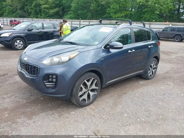 KNDPRCA62H7244471 2017 KIA SPORTAGE - Image 2