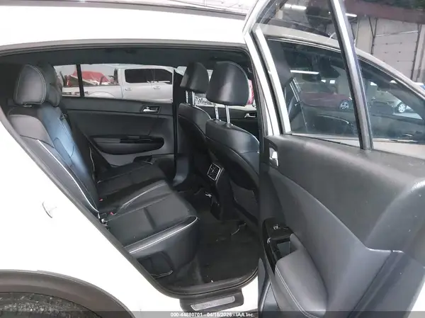 KNDPRCA62L7754893 2020 KIA SPORTAGE - Image 8