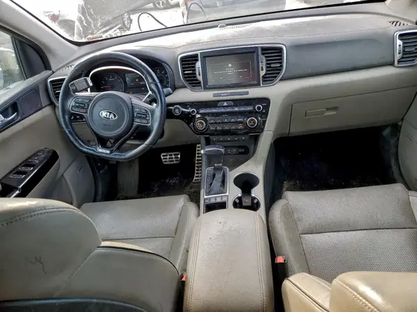 KNDPRCA63H7205856 2017 KIA SPORTAGE - Image 8