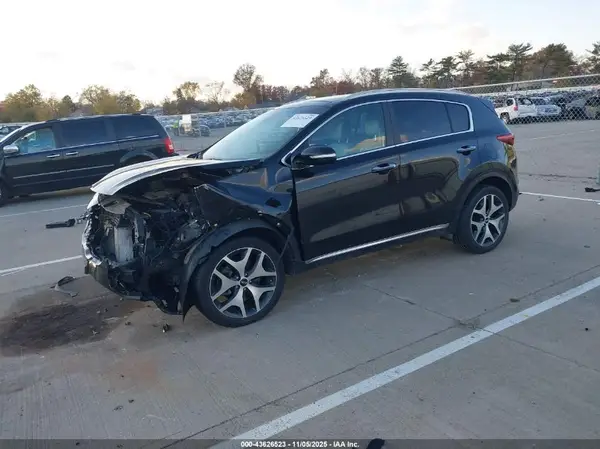 KNDPRCA63H7207123 2017 KIA SPORTAGE - Image 2