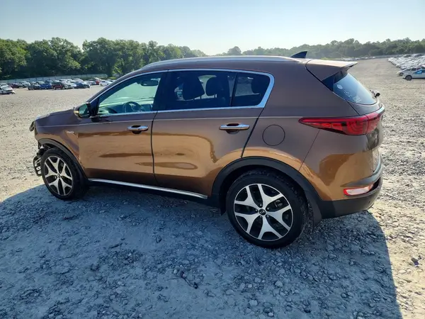 KNDPRCA63H7266205 2017 KIA SPORTAGE - Image 2
