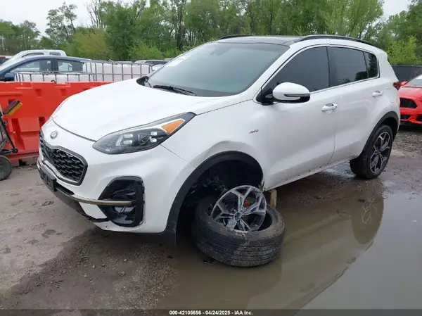 KNDPRCA63M7878009 2021 KIA SPORTAGE - Image 2