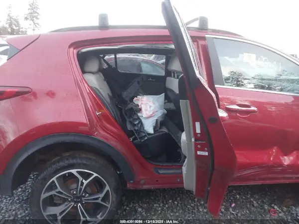 KNDPRCA63N7998362 2022 KIA SPORTAGE - Image 8