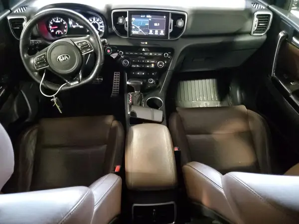 KNDPRCA64H7162905 2017 KIA SPORTAGE - Image 8
