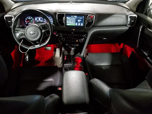 KNDPRCA64H7251244 2017 KIA SPORTAGE - Image 8