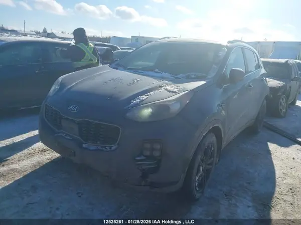 KNDPRCA64H7252247 2017 KIA SPORTAGE - Image 2