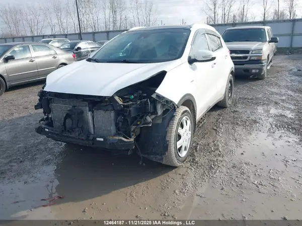 KNDPRCA65H7088538 2017 KIA SPORTAGE - Image 2