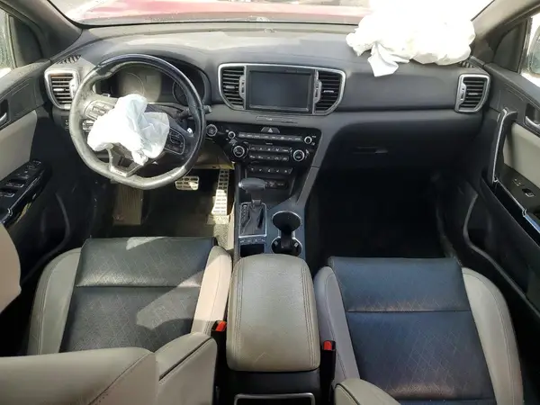 KNDPRCA65H7266822 2017 KIA SPORTAGE - Image 8