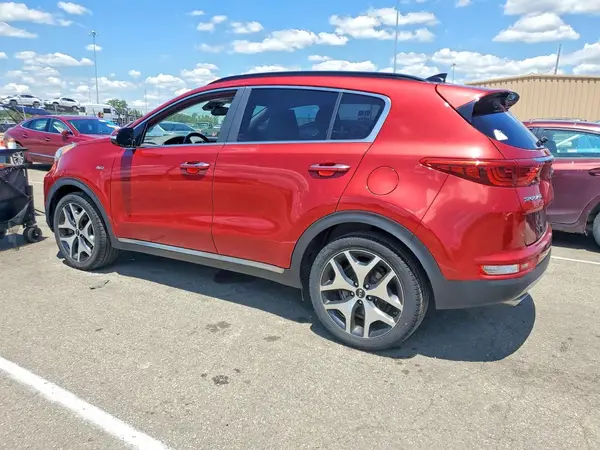 KNDPRCA65J7369700 2018 KIA SPORTAGE - Image 2