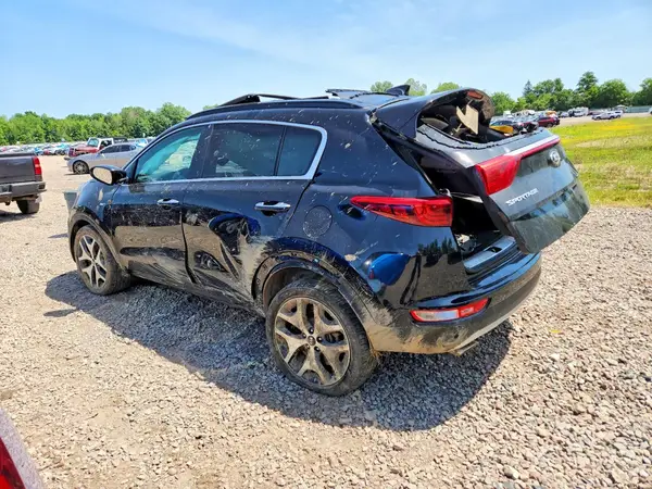 KNDPRCA65J7370961 2018 KIA SPORTAGE - Image 2