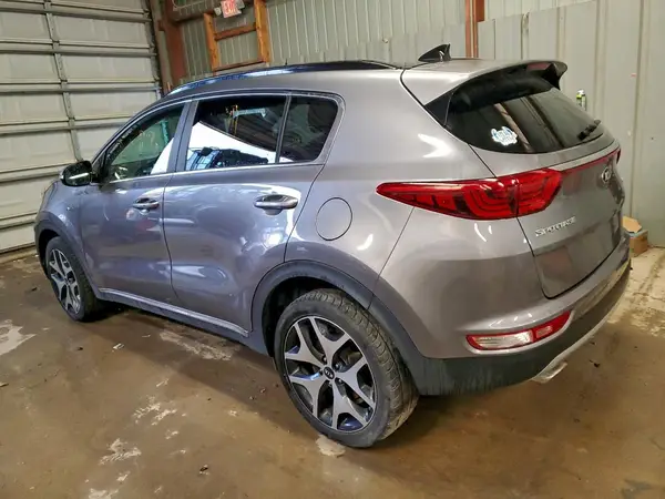 KNDPRCA65J7382091 2018 KIA SPORTAGE - Image 2