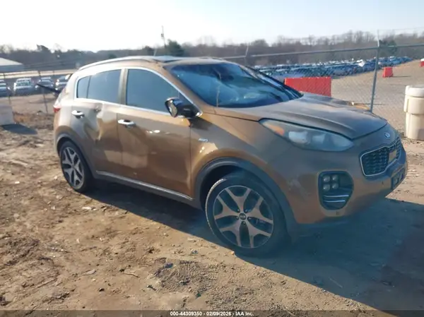 KNDPRCA66H7046475 2017 KIA SPORTAGE - Image 1