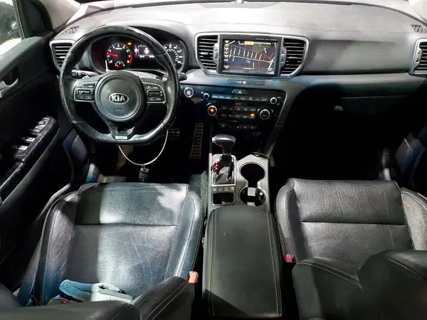 KNDPRCA66H7077743 2017 KIA SPORTAGE - Image 8