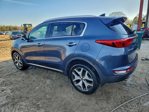 KNDPRCA66H7096213 2017 KIA SPORTAGE - Image 2