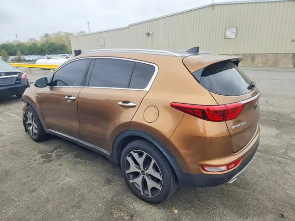 KNDPRCA66H7099323 2017 KIA SPORTAGE - Image 2