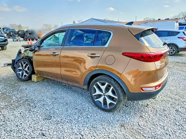 KNDPRCA66H7151503 2017 KIA SPORTAGE - Image 2