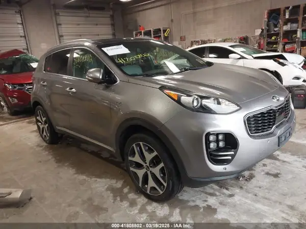 KNDPRCA66H7174893 2017 KIA SPORTAGE - Image 1