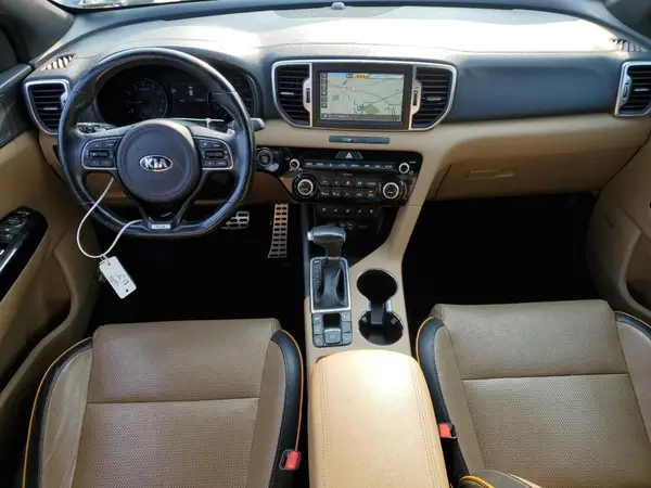 KNDPRCA66J7379362 2018 KIA SPORTAGE - Image 8