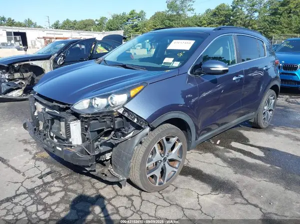 KNDPRCA66J7449829 2018 KIA SPORTAGE - Image 2