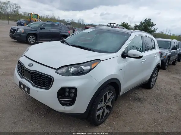 KNDPRCA67H7087133 2017 KIA SPORTAGE - Image 2