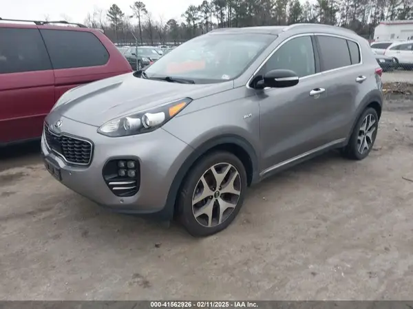 KNDPRCA67H7105422 2017 KIA SPORTAGE - Image 2