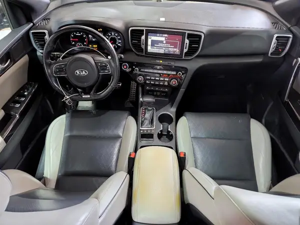 KNDPRCA67H7166107 2017 KIA SPORTAGE - Image 8