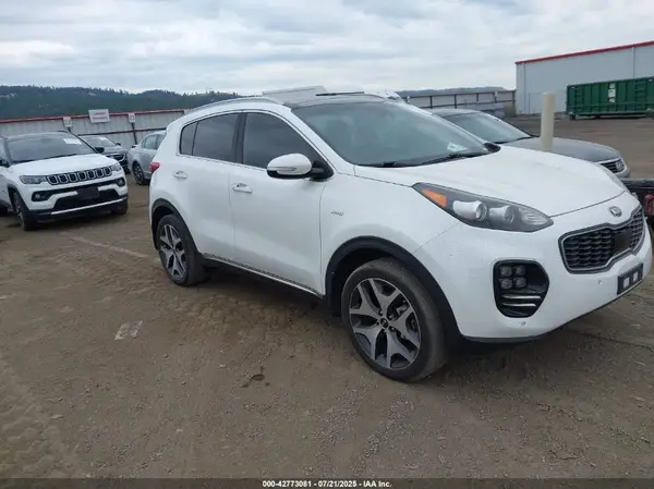 KNDPRCA67H7207562 2017 KIA SPORTAGE - Image 1