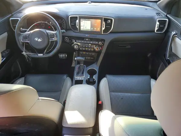 KNDPRCA67H7240643 2017 KIA SPORTAGE - Image 8