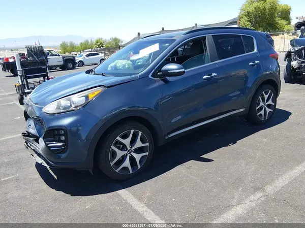 KNDPRCA67J7353806 2018 KIA SPORTAGE - Image 2