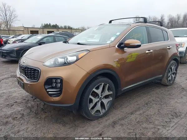 KNDPRCA67J7373327 2018 KIA SPORTAGE - Image 2